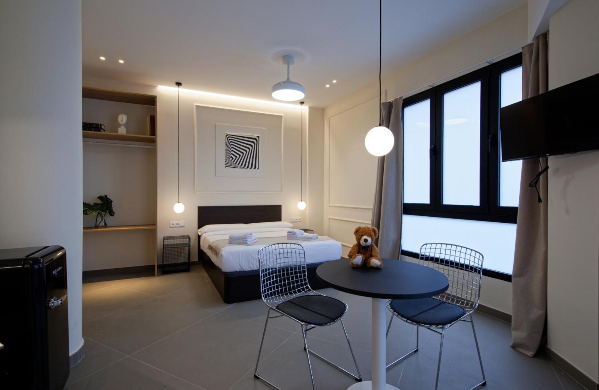 Osito Hub - Llorens Apartament